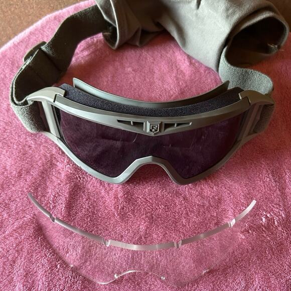 ─୨ৎ─ Revision Eyewear APEL Protective Gear Glasses ( 1A-GA- 1G-Box #16) - Picture 2 of 6